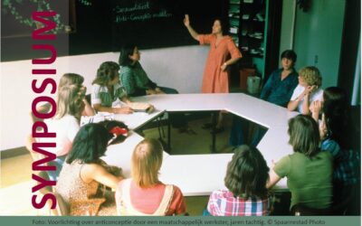 Symposium: DE GEDRAGSWETENSCHAPPEREN DE ONGEHUWDE MOEDER